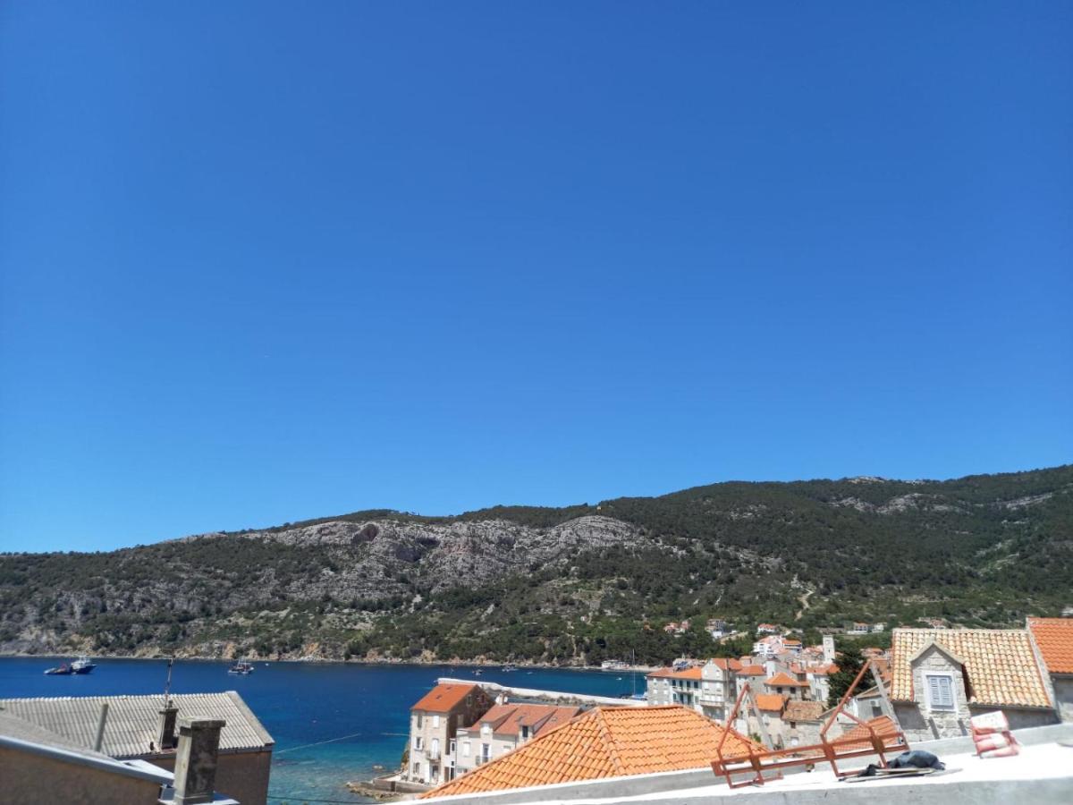 Seaview Suites Ondina Komiža Exterior foto